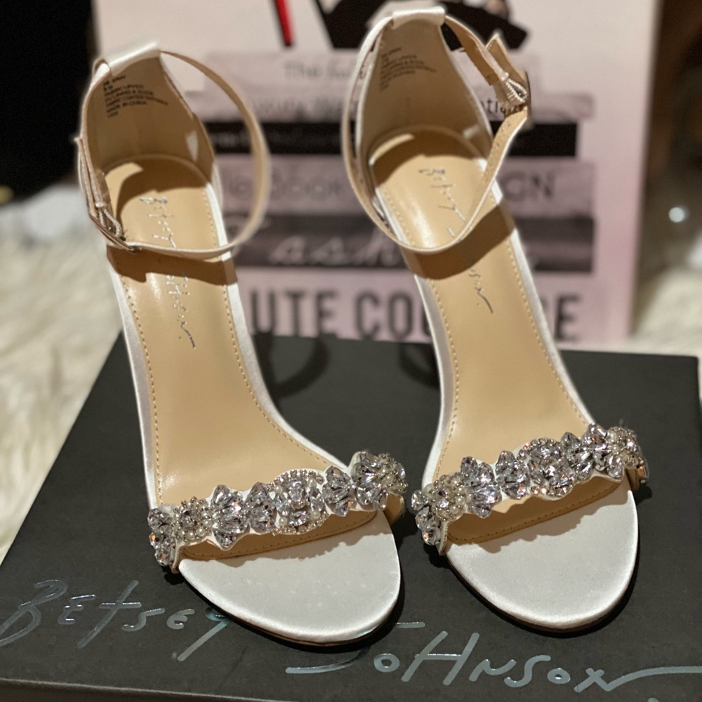 Betsey Johnson Erin Sandals